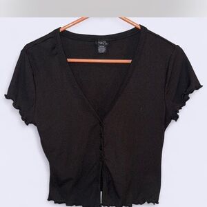 Rue21 Black V-Neck Crop Top